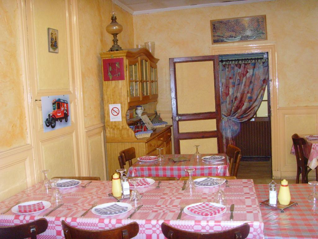 Le Bravard Jumeaux Екстериор снимка