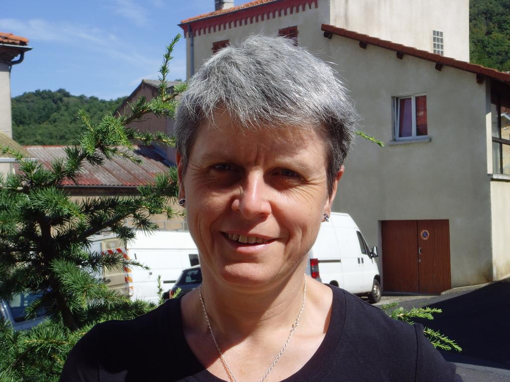 Le Bravard Jumeaux Екстериор снимка